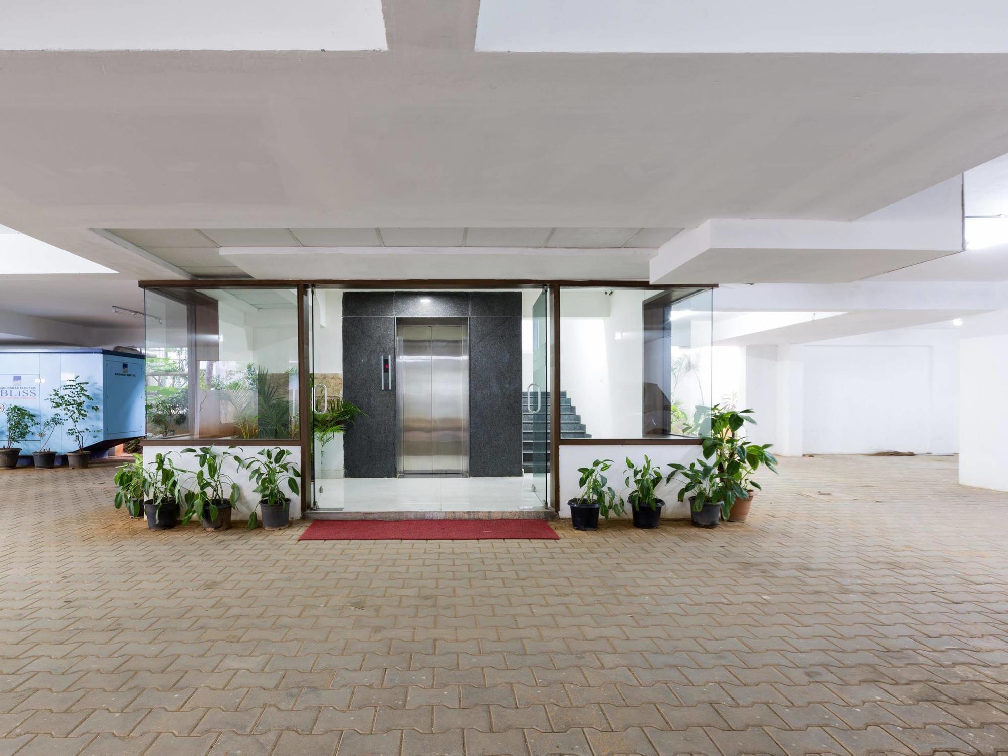 Sanctum Suites Bel Road Bangalore Eksteriør billede