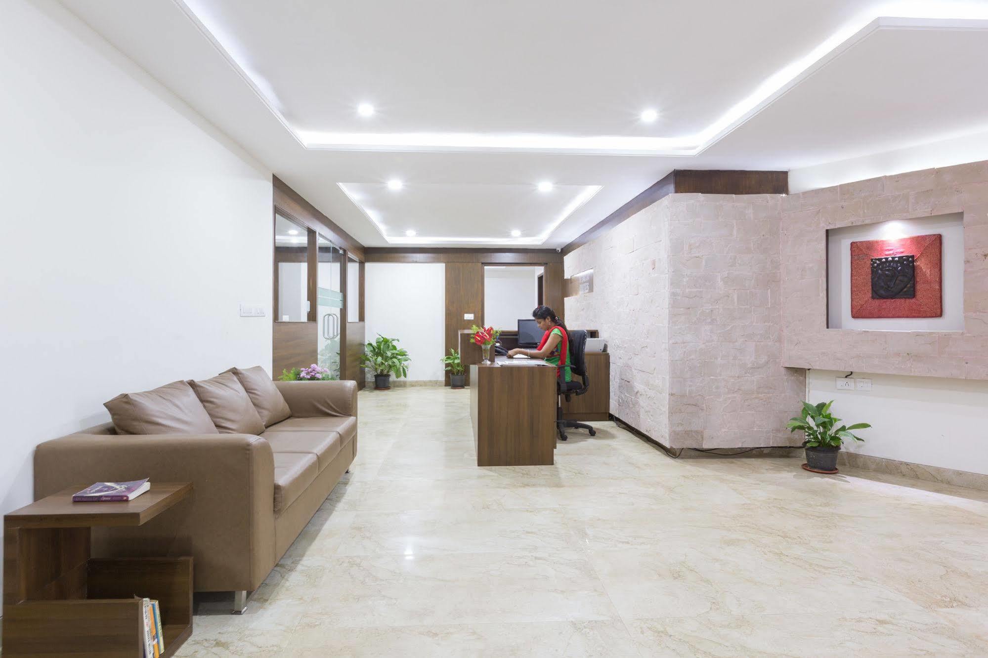 Sanctum Suites Bel Road Bangalore Eksteriør billede